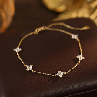 Blumenarmband