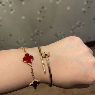 CLOVER - Rotes Armband