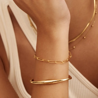 Alltägliches essentielles Büroklammer-Armband