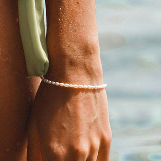 Süßwasserperlenarmband