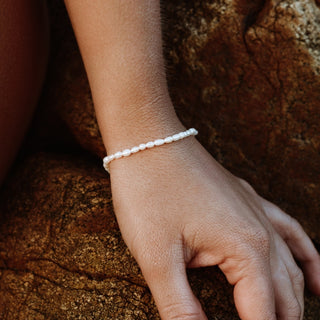 Süßwasserperlenarmband