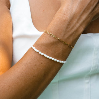 Süßwasserperlenarmband